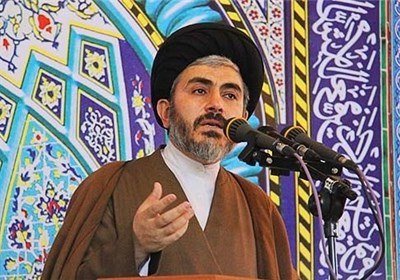 مسئولان به مشکلات جامعه خبری واقف باشند 