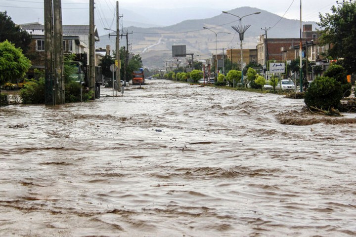 هشدار سیلاب ناگهانی در ۱۱ استان