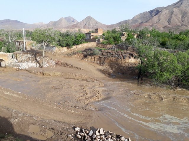 یک کودک بر اثر سیل در روستای پسوه جان باخت