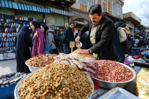 سفره‌هایی شب عید کوچک‌تر شدند