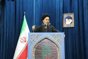 امام توانست اقیانوس ملت را به تلاطم در آورده و در میدان نبرد حفظ کند