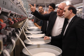 نساجی خوی یک دانشگاه تولیدی است}}